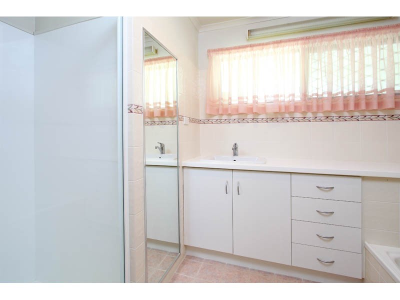 5 Kynuna Place, Carina Heights QLD 4152