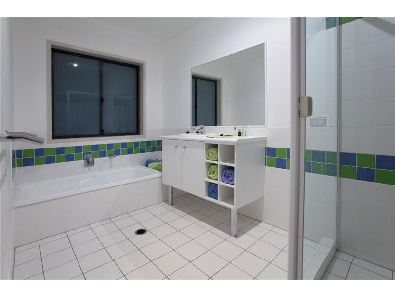 59 Conda Place, Carindale QLD 4152