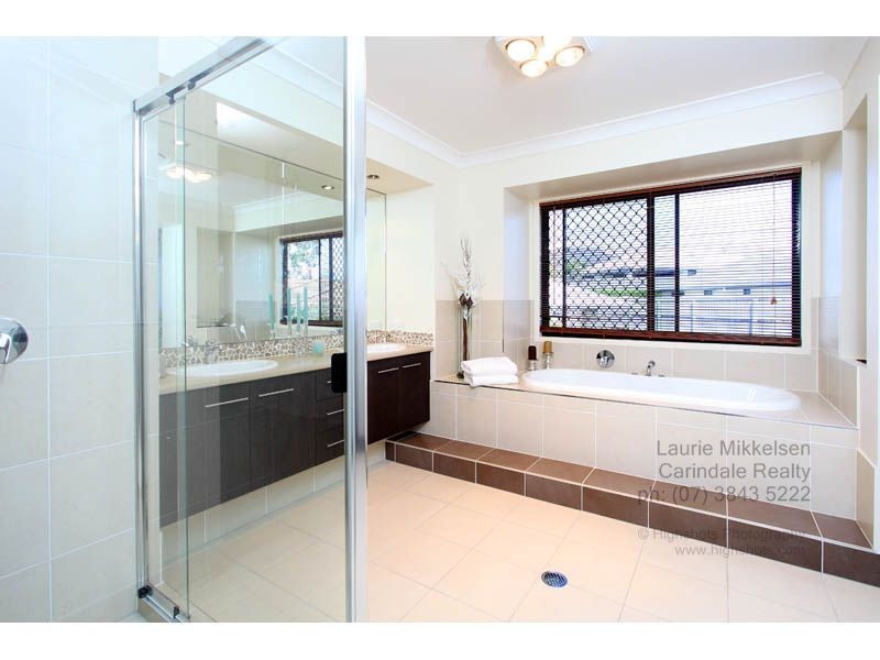 10 Wilson Place, Gumdale QLD 4154