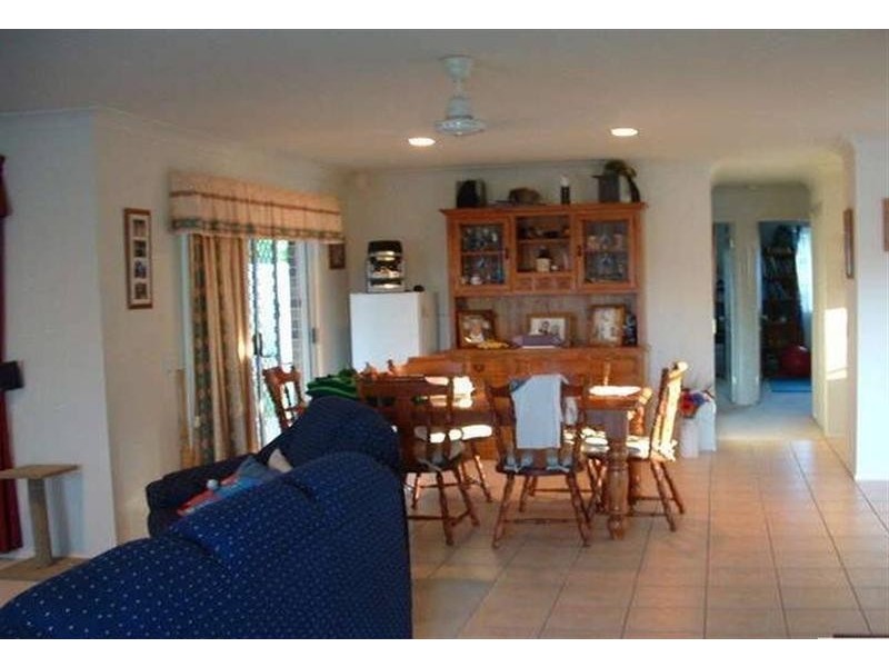 85 Matthews Way, Wakerley QLD 4154