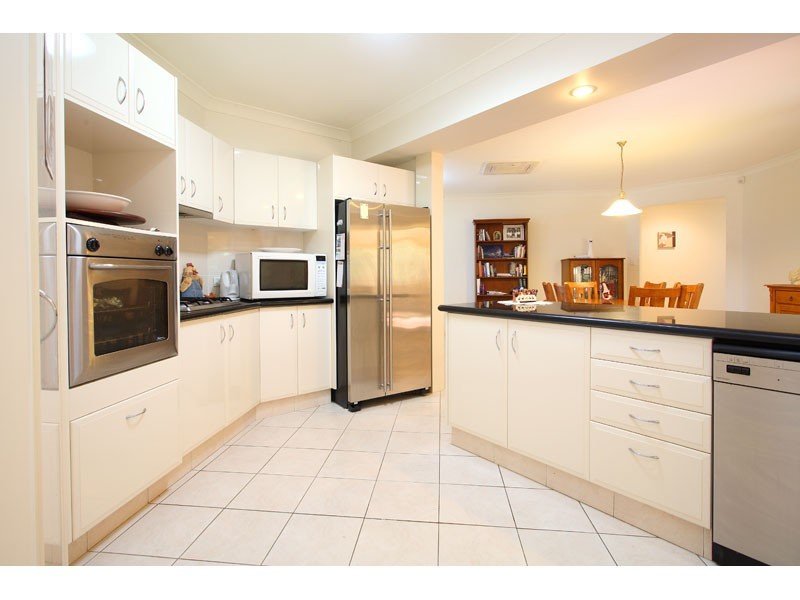 28 Jocelyn Place, Mount Gravatt East QLD 4122