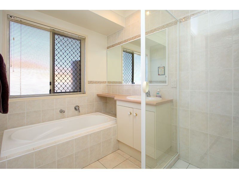 28 Jocelyn Place, Mount Gravatt East QLD 4122