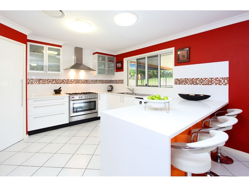 17 Fig Tree Close, Mackenzie QLD 4156