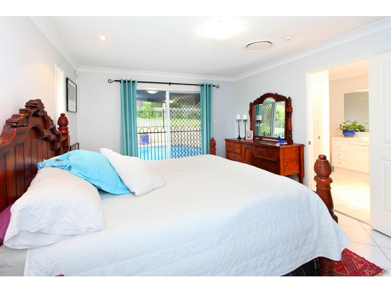 17 Fig Tree Close, Mackenzie QLD 4156