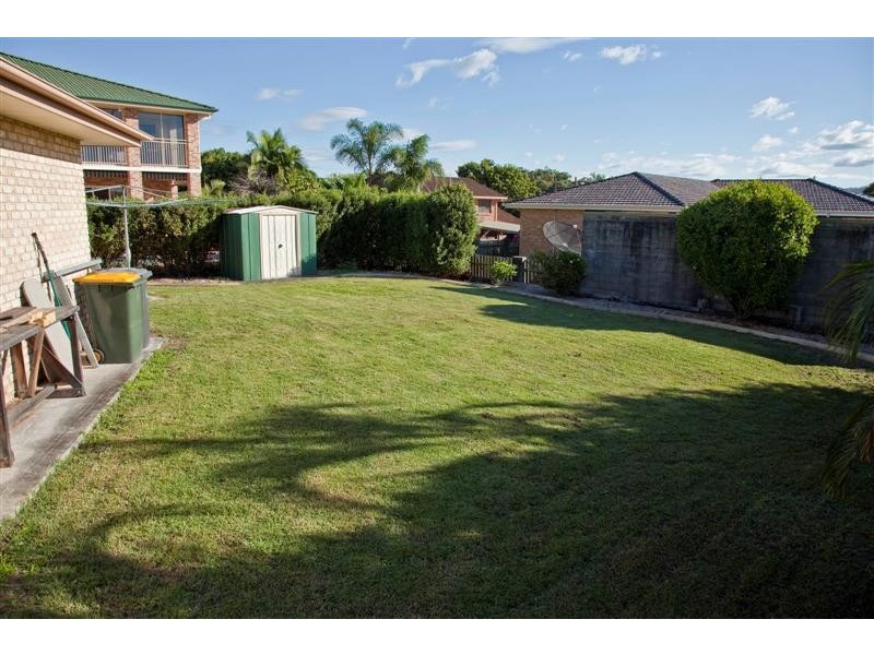 10 Mansfield Place, Mansfield QLD 4122