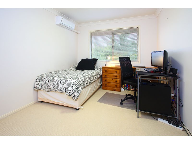 11 Fig Tree Close, Mackenzie QLD 4156