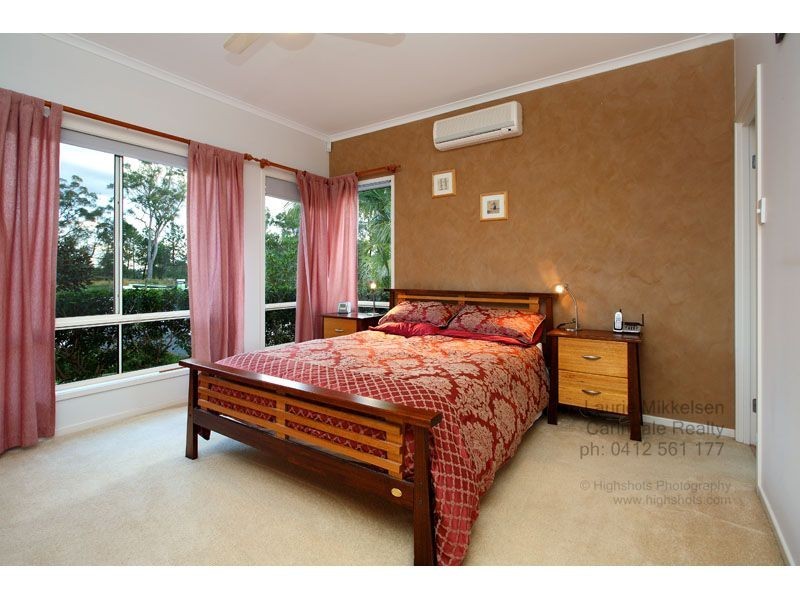 81 Oak Place, Mackenzie QLD 4156