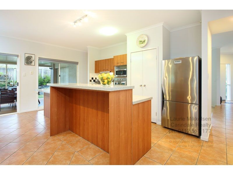 81 Oak Place, Mackenzie QLD 4156