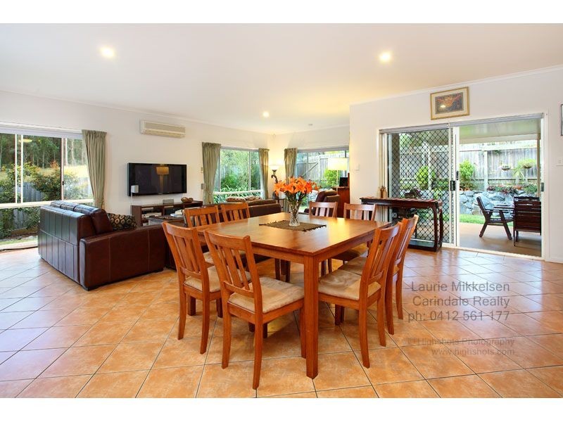 81 Oak Place, Mackenzie QLD 4156