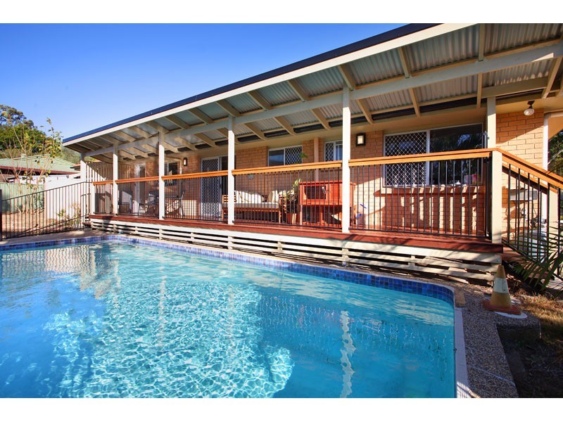 2 Melon Street, Mansfield QLD 4122