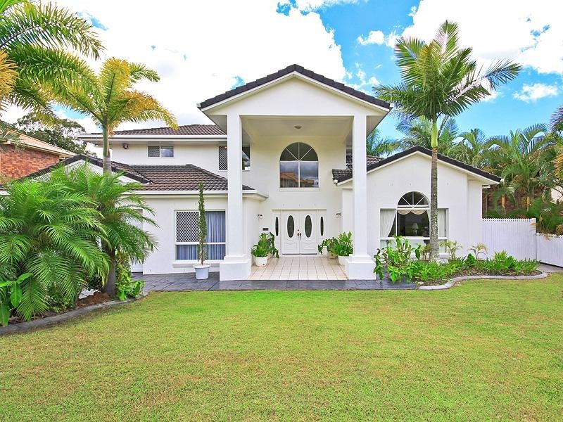 11  Carrington Place, Carindale QLD 4152