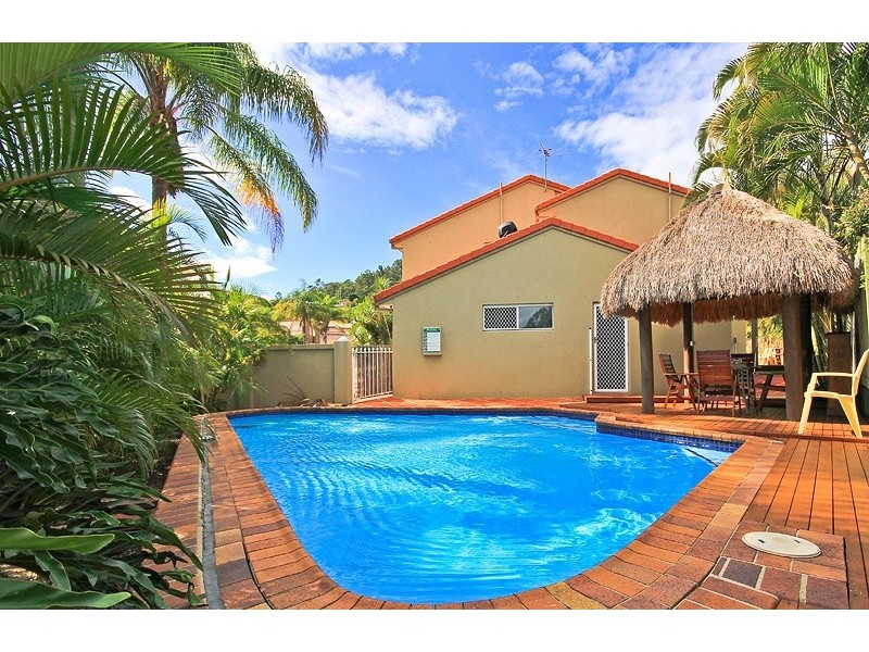 138 Kilmorey Street, Carindale QLD 4152