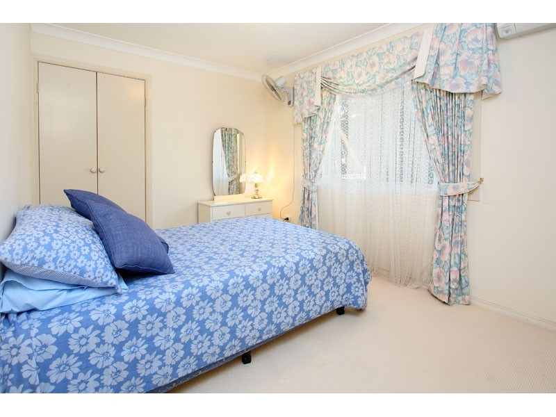 6 Wallen Place, Wynnum West QLD 4178