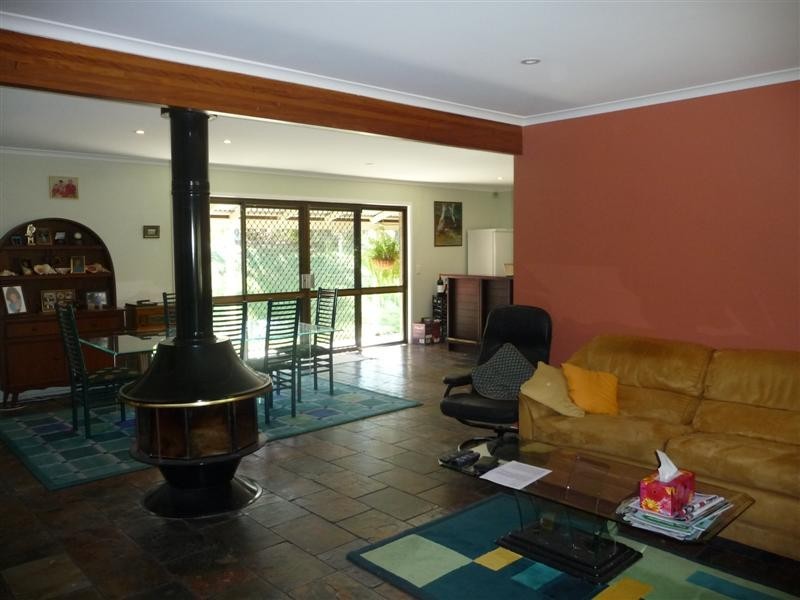404 Mt Petrie Road, Mackenzie QLD 4156