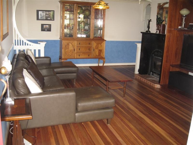 17  Casmaria Street, Mansfield QLD 4122