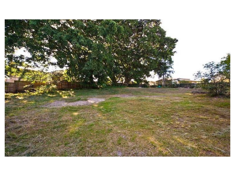 51A Railway Parade, Norman Park QLD 4170