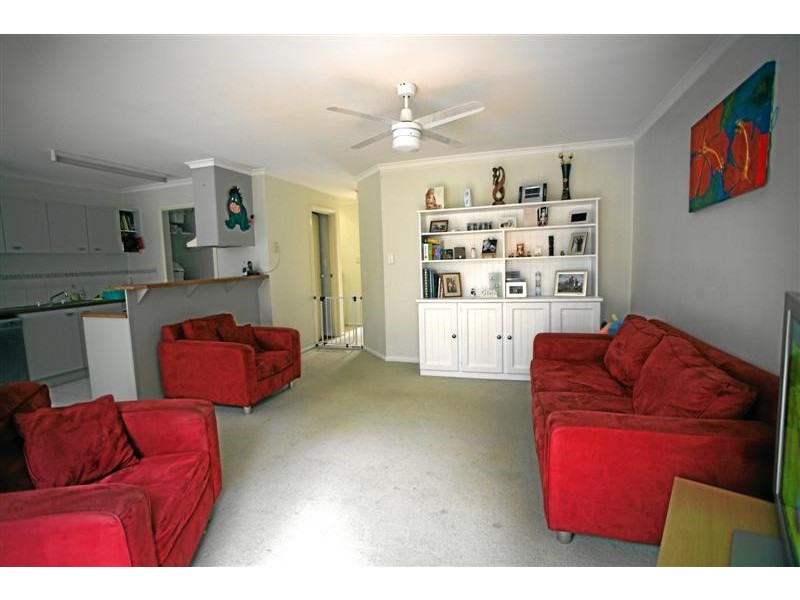 27.1160 Creek Road, Carina Heights QLD 4152