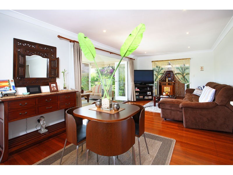 83 Hendren Street, Carina QLD 4152