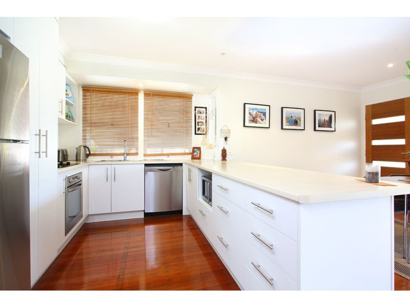 83 Hendren Street, Carina QLD 4152