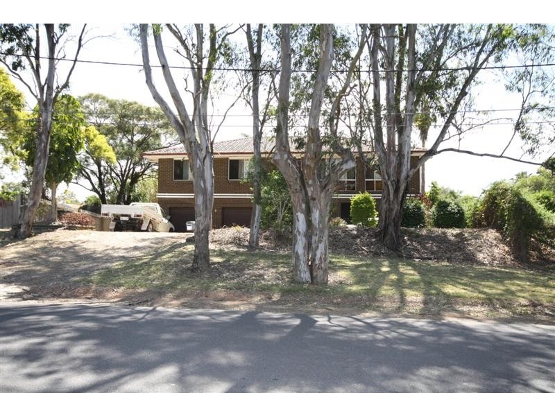 40 Preston Road, Carina QLD 4152