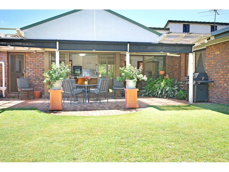 5 Waverney Court, Carindale QLD 4152