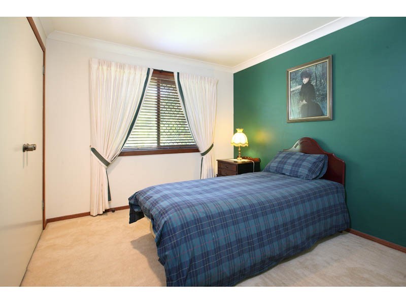 5 Waverney Court, Carindale QLD 4152