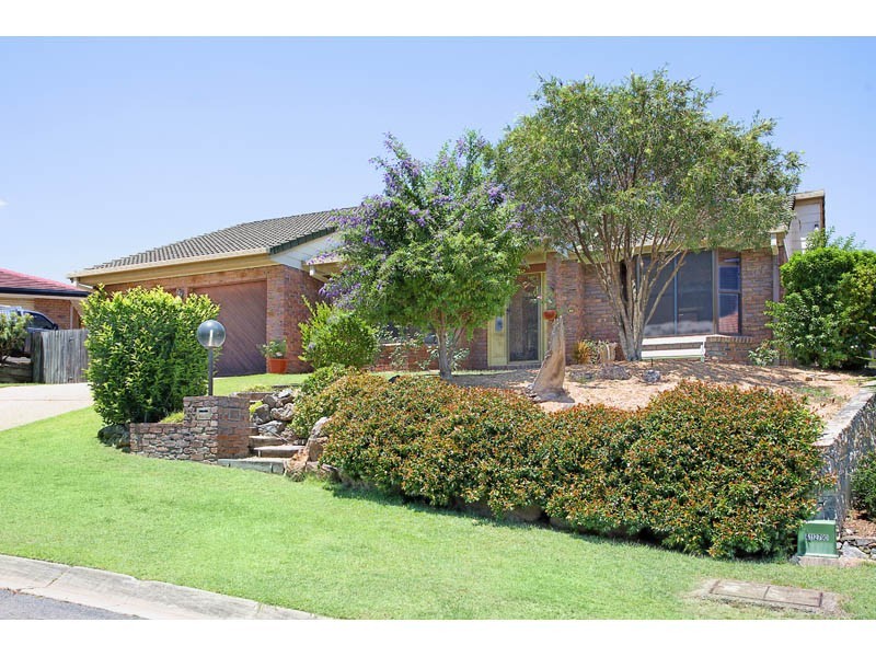 5 Waverney Court, Carindale QLD 4152