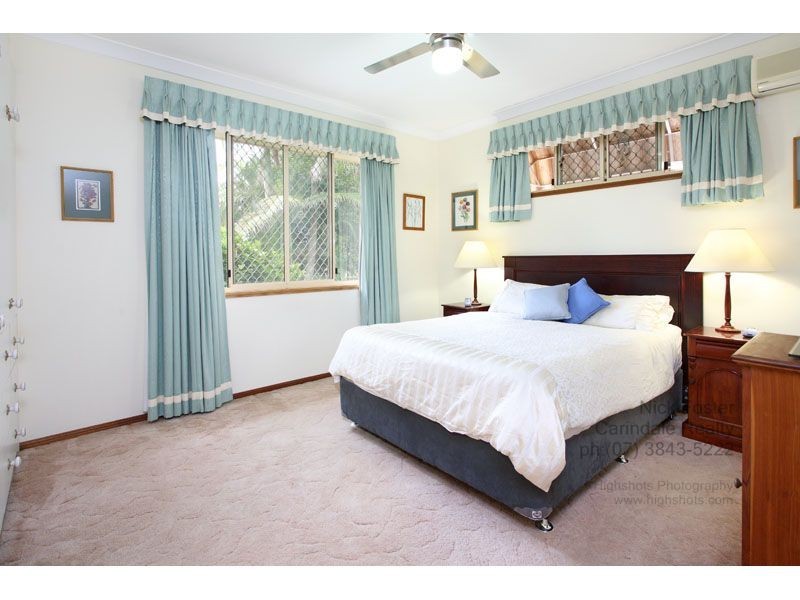 6 Lonsdale Place, Wishart QLD 4122