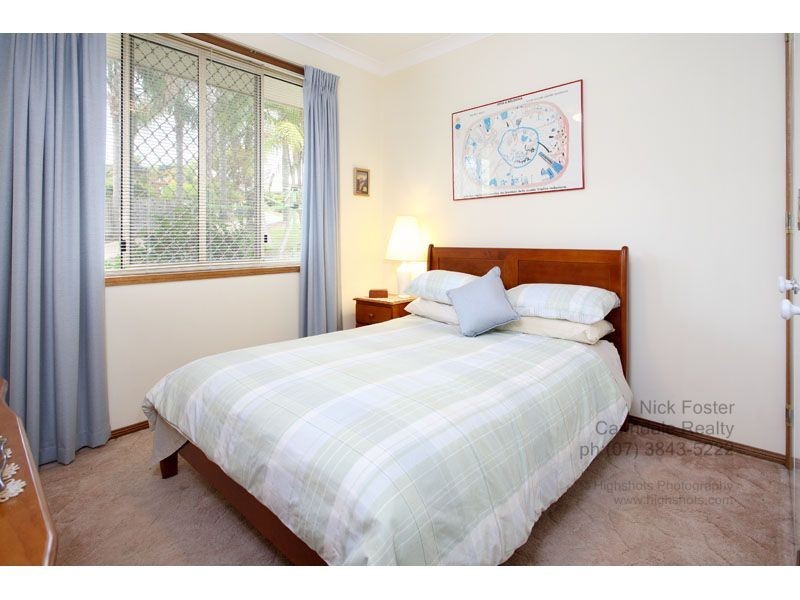 6 Lonsdale Place, Wishart QLD 4122