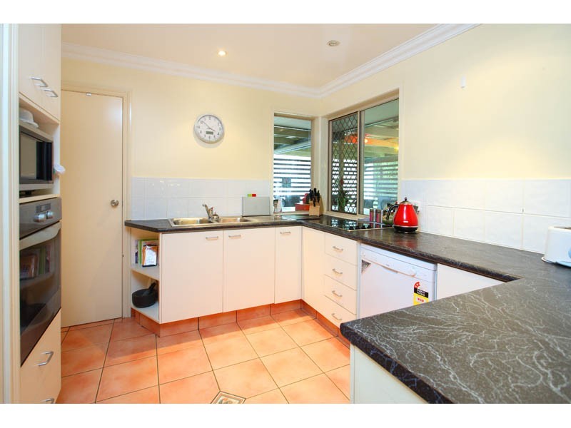 3 Bethnal Court, Wellington Point QLD 4160