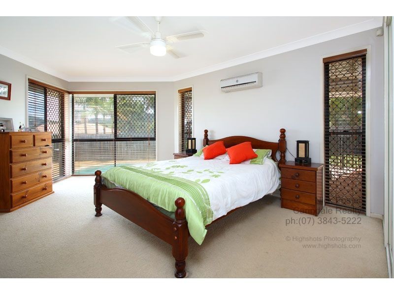 113 Cribb Road, Carindale QLD 4152