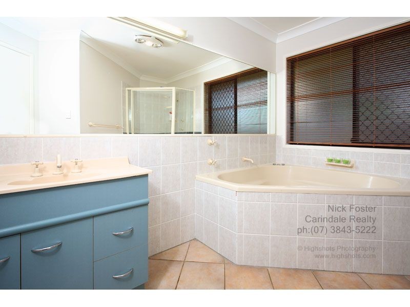 113 Cribb Road, Carindale QLD 4152