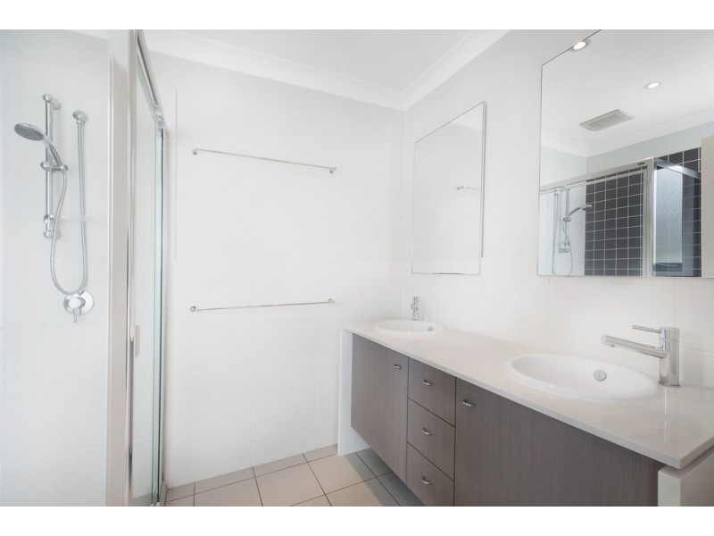 169/16 Surbiton Court, Carindale QLD 4152