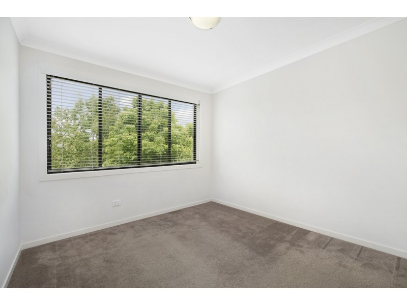169/16 Surbiton Court, Carindale QLD 4152