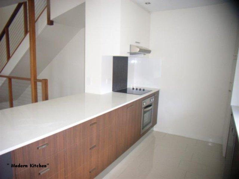 7-83 Anzac Road, Carina Heights QLD 4152