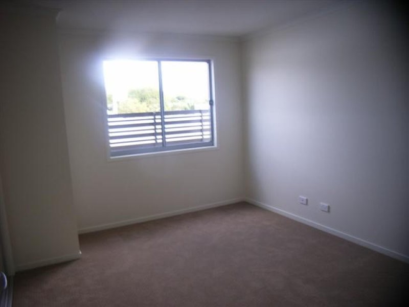 7-83 Anzac Road, Carina Heights QLD 4152