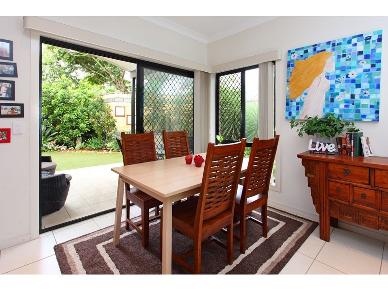 165 / 16 Surbiton Court, Carindale QLD 4152