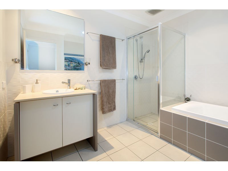 165 / 16 Surbiton Court, Carindale QLD 4152