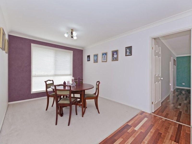 17 Waratah Close, Mackenzie QLD 4156