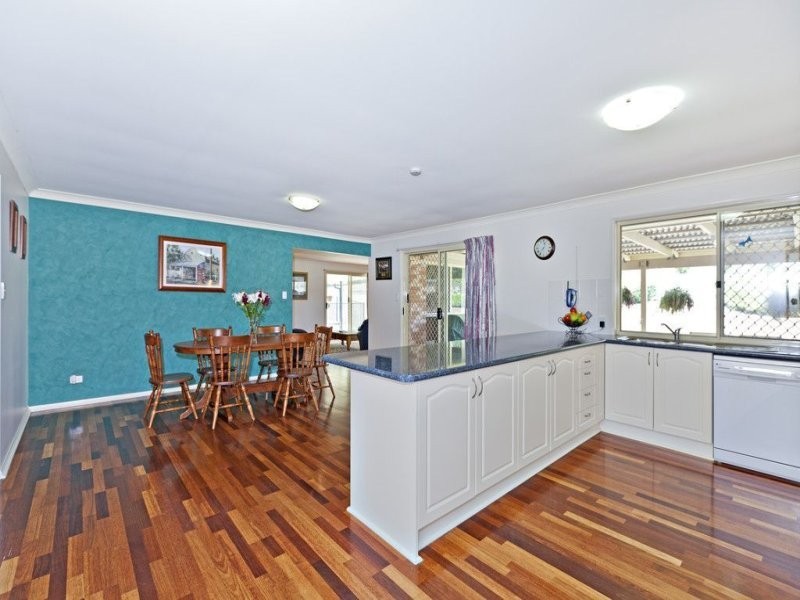 17 Waratah Close, Mackenzie QLD 4156