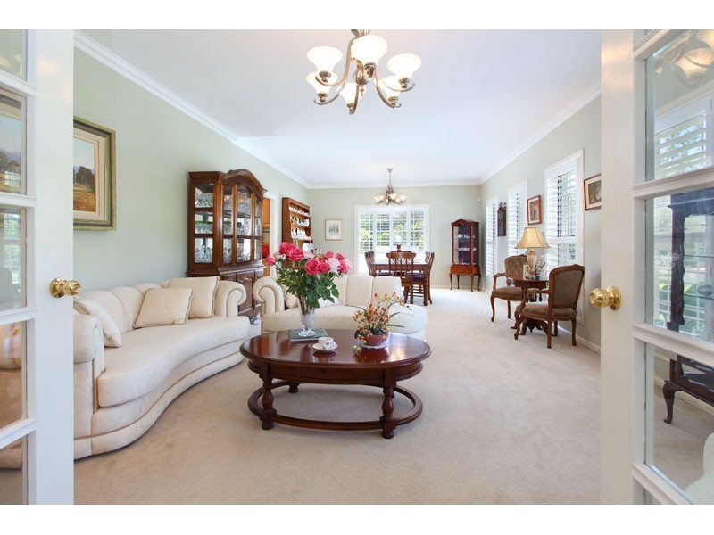 38 Woodland Street, Carindale QLD 4152