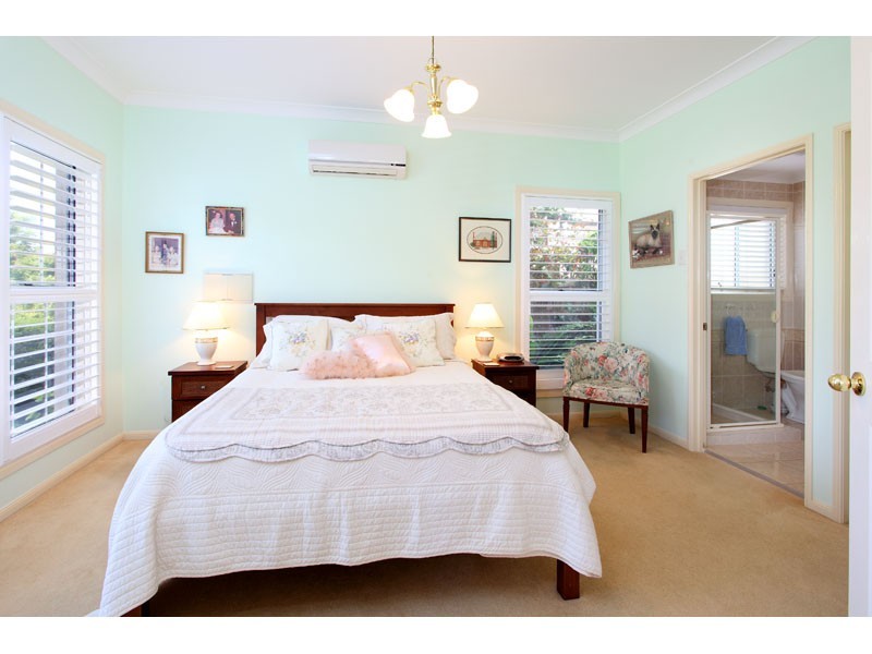 38 Woodland Street, Carindale QLD 4152