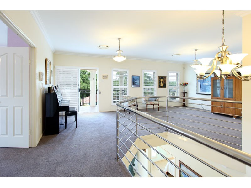 38 Woodland Street, Carindale QLD 4152