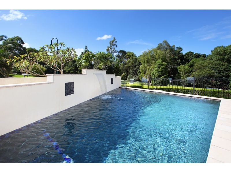 38 Woodland Street, Carindale QLD 4152