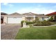 16 Oak Place, Mackenzie QLD 4156