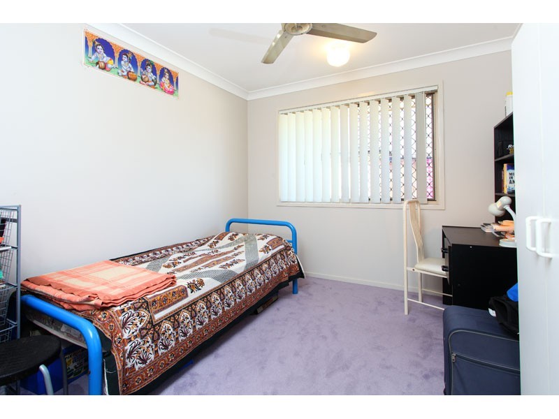8 Venn Court, Wynnum West QLD 4178