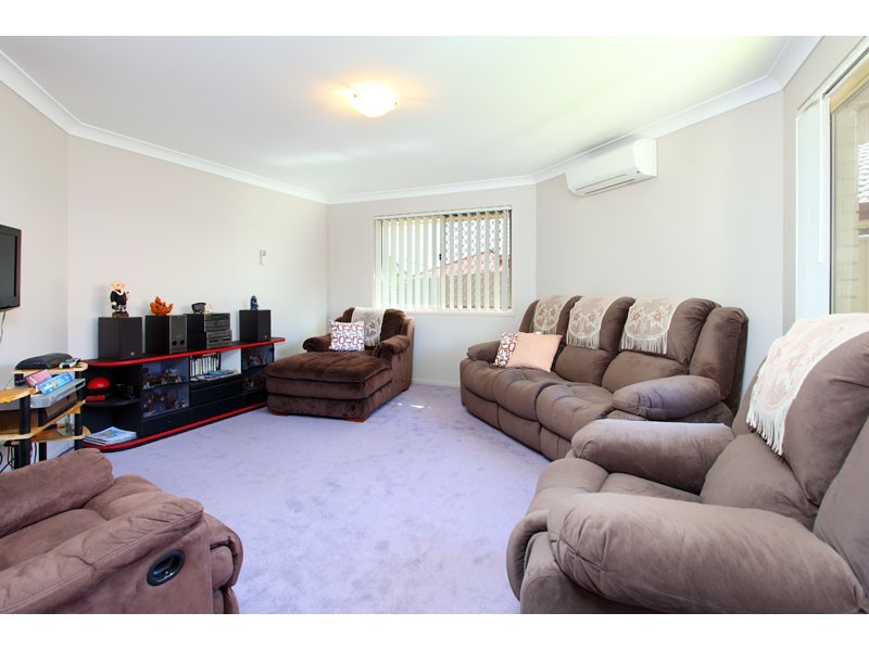 8 Venn Court, Wynnum West QLD 4178