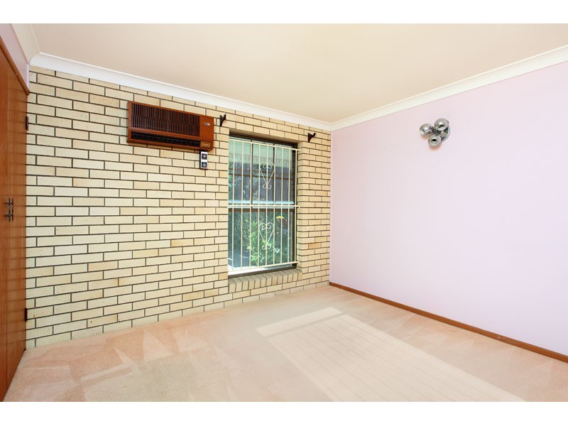 8 Bors Street, Carindale QLD 4152