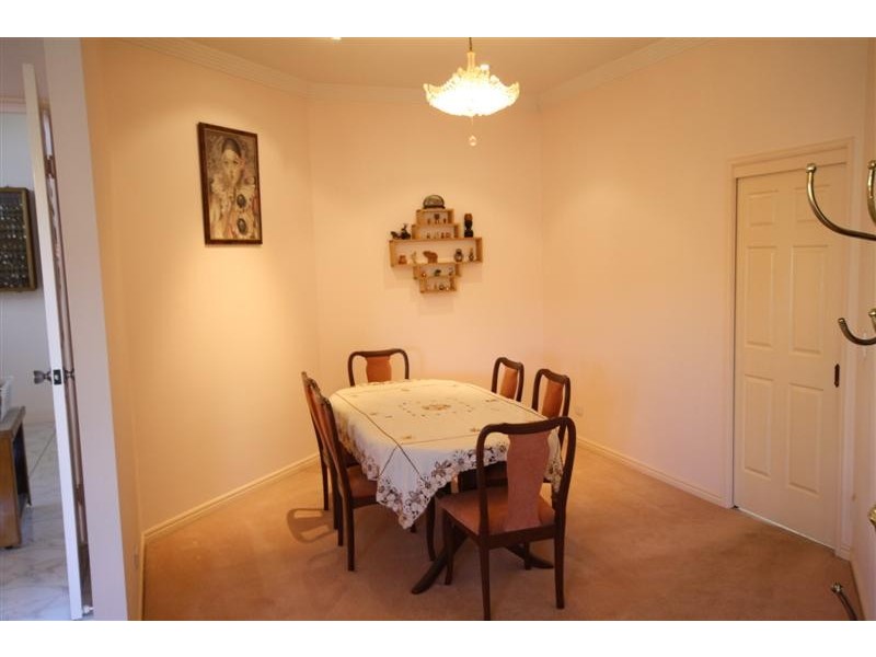 23 Braemar Place, Carindale QLD 4152