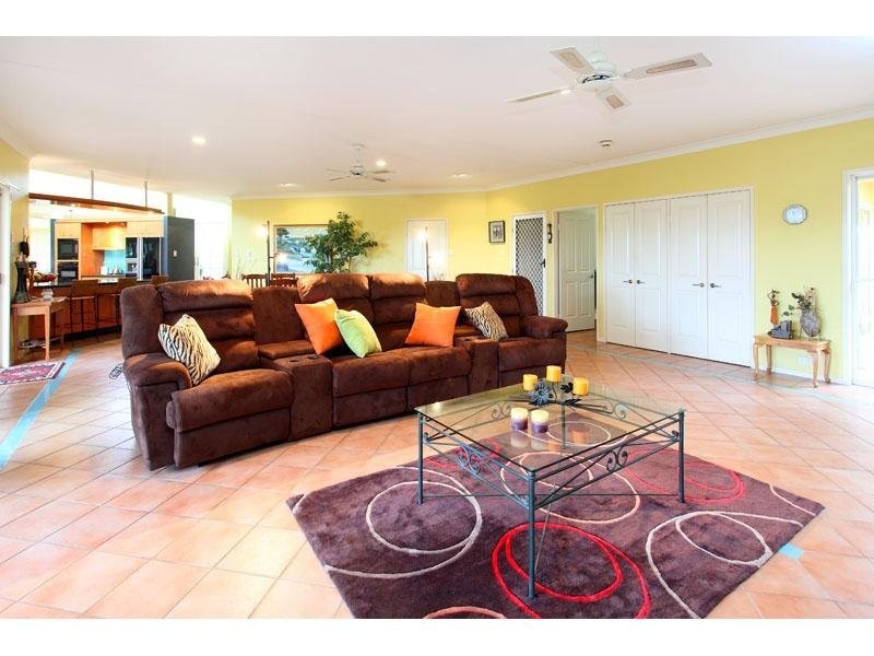 391 Ham Road, Wishart QLD 4122